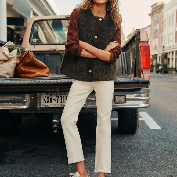 NWT Barbour Olive Dulcie Teddy Vest - Picture 3 of 8